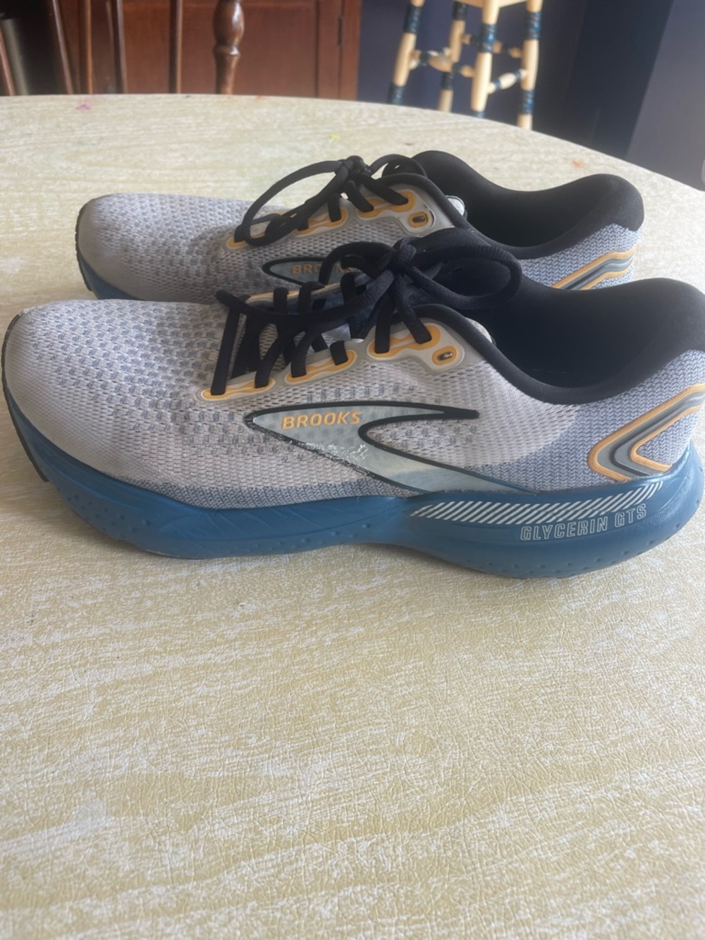 Brooks glycerin 21 men’s size 11.5 M gray running